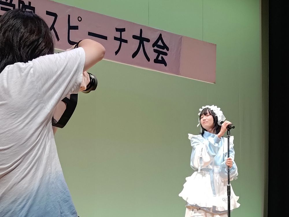 YIEAの学生カメラマンたち